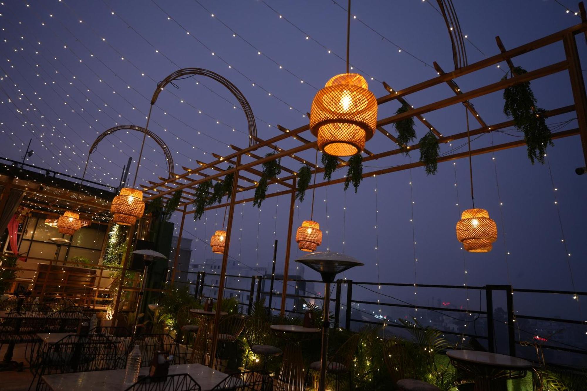 Hotel Silkhouse Premier Danapur Exteriér fotografie