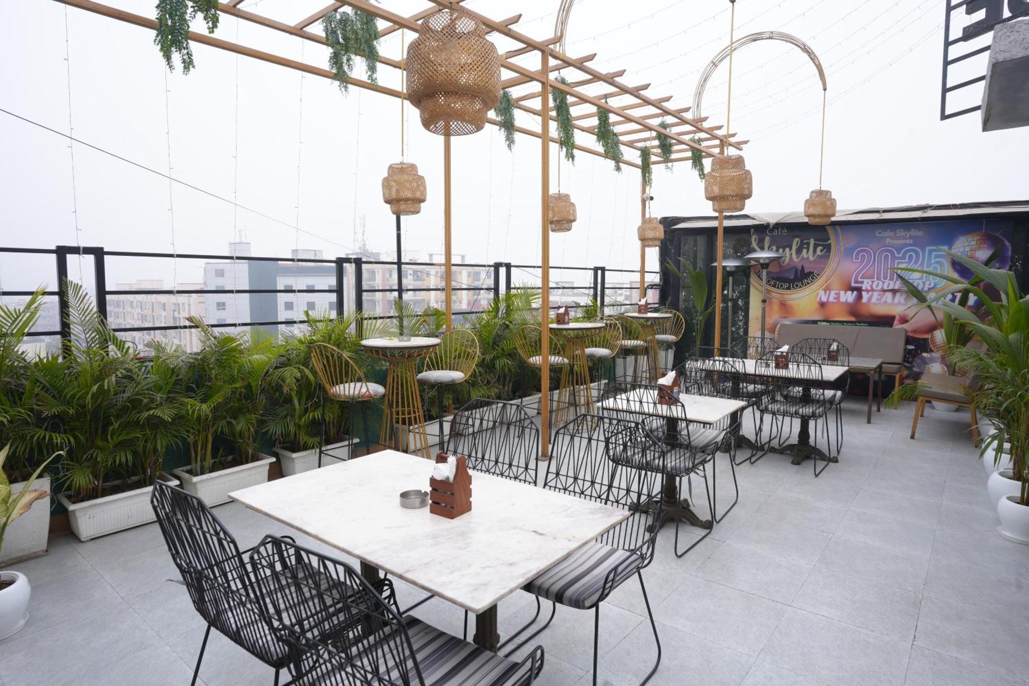 Hotel Silkhouse Premier Danapur Exteriér fotografie